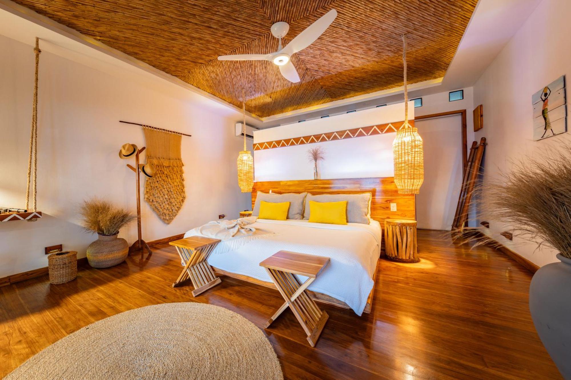 Yemaya Reefs, A Small Luxury Hotel Little Corn Island Buitenkant foto