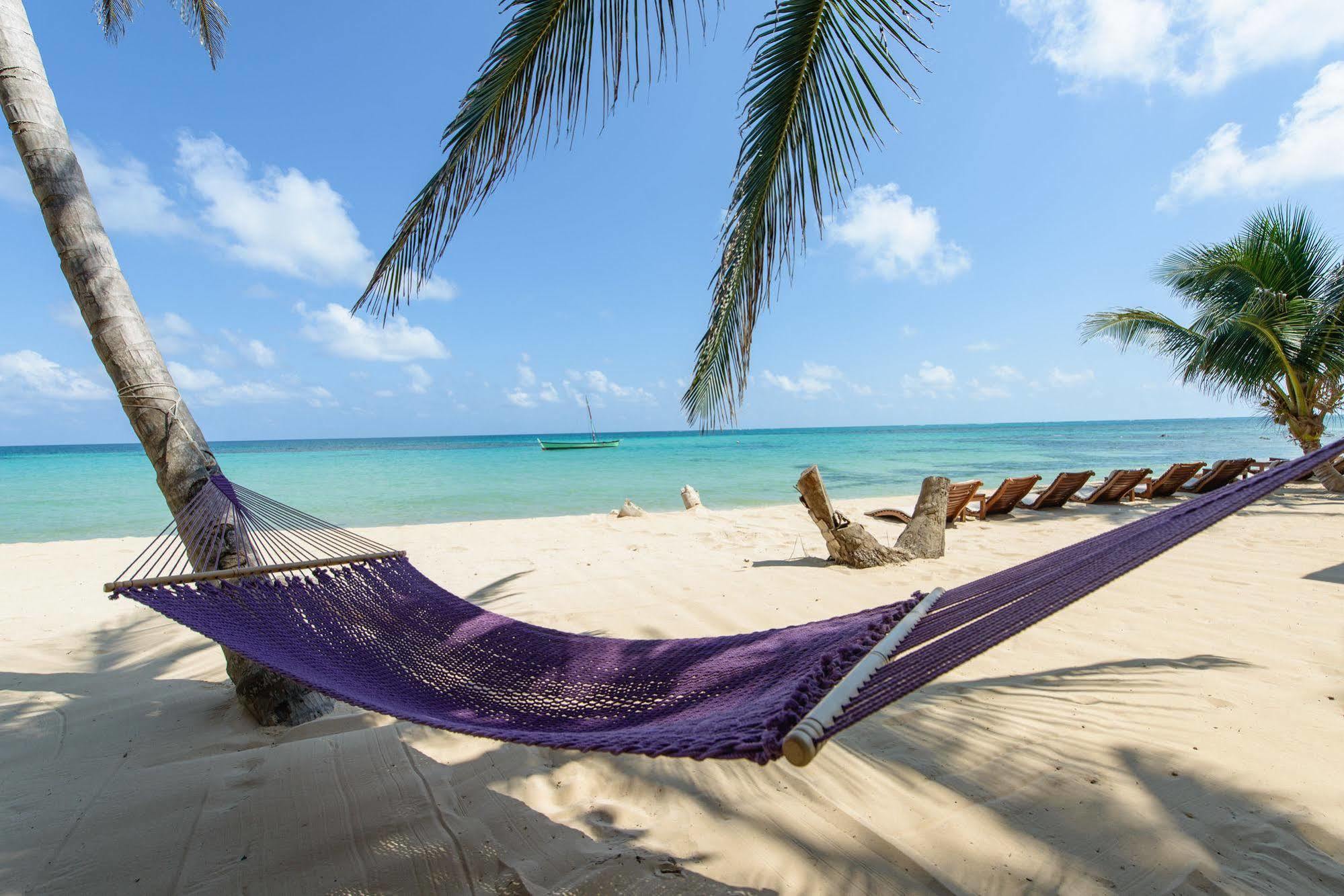 Yemaya Reefs, A Small Luxury Hotel Little Corn Island Buitenkant foto
