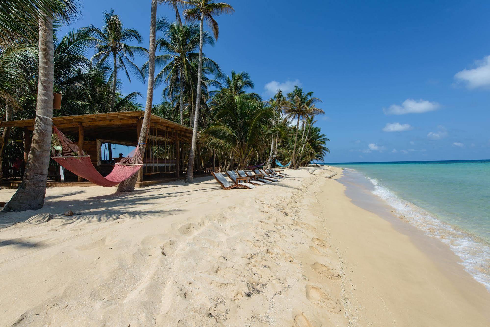 Yemaya Reefs, A Small Luxury Hotel Little Corn Island Buitenkant foto